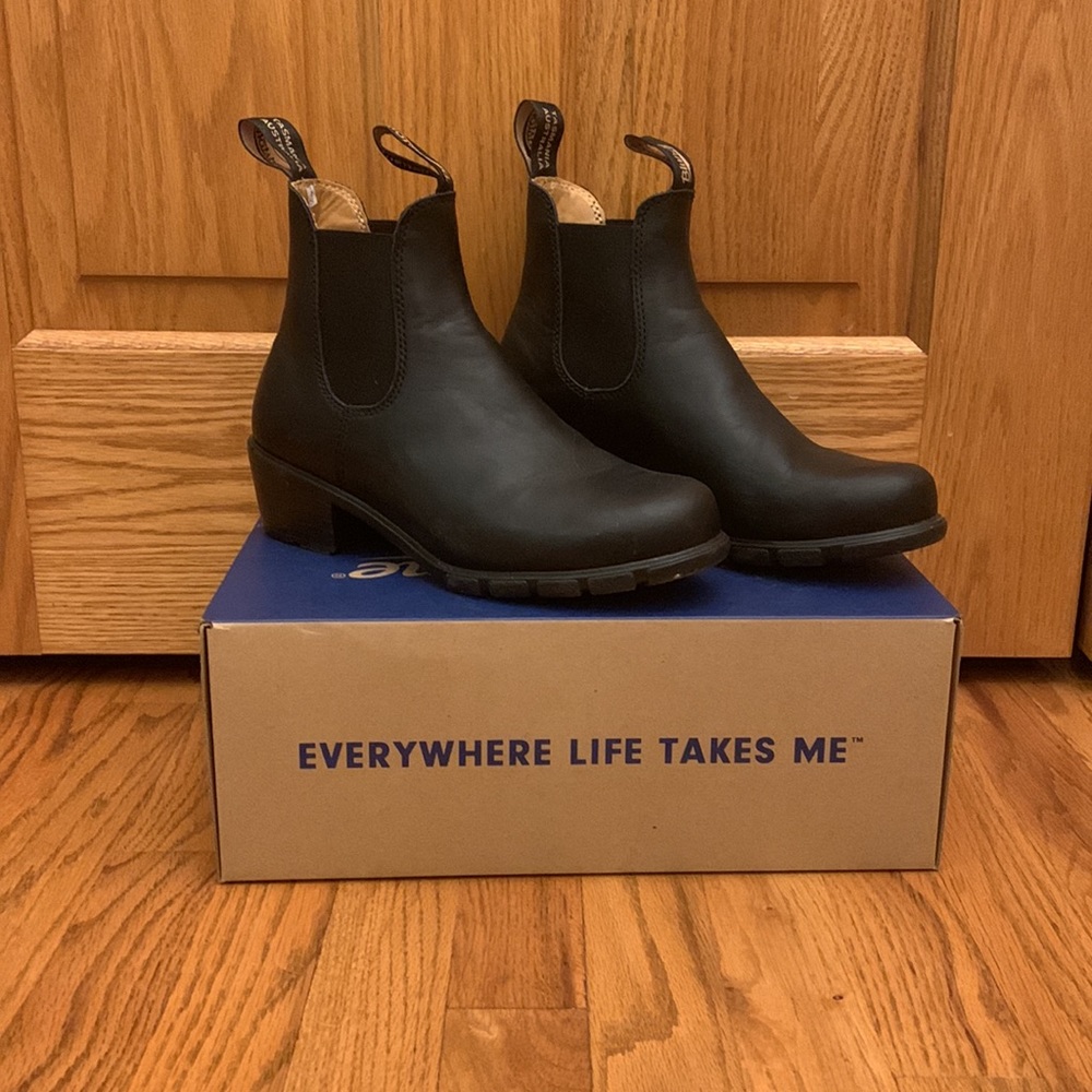 Blundstone Black Chelsea Heel Boot